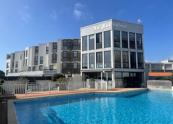 Logis Hotel Le Rochelois