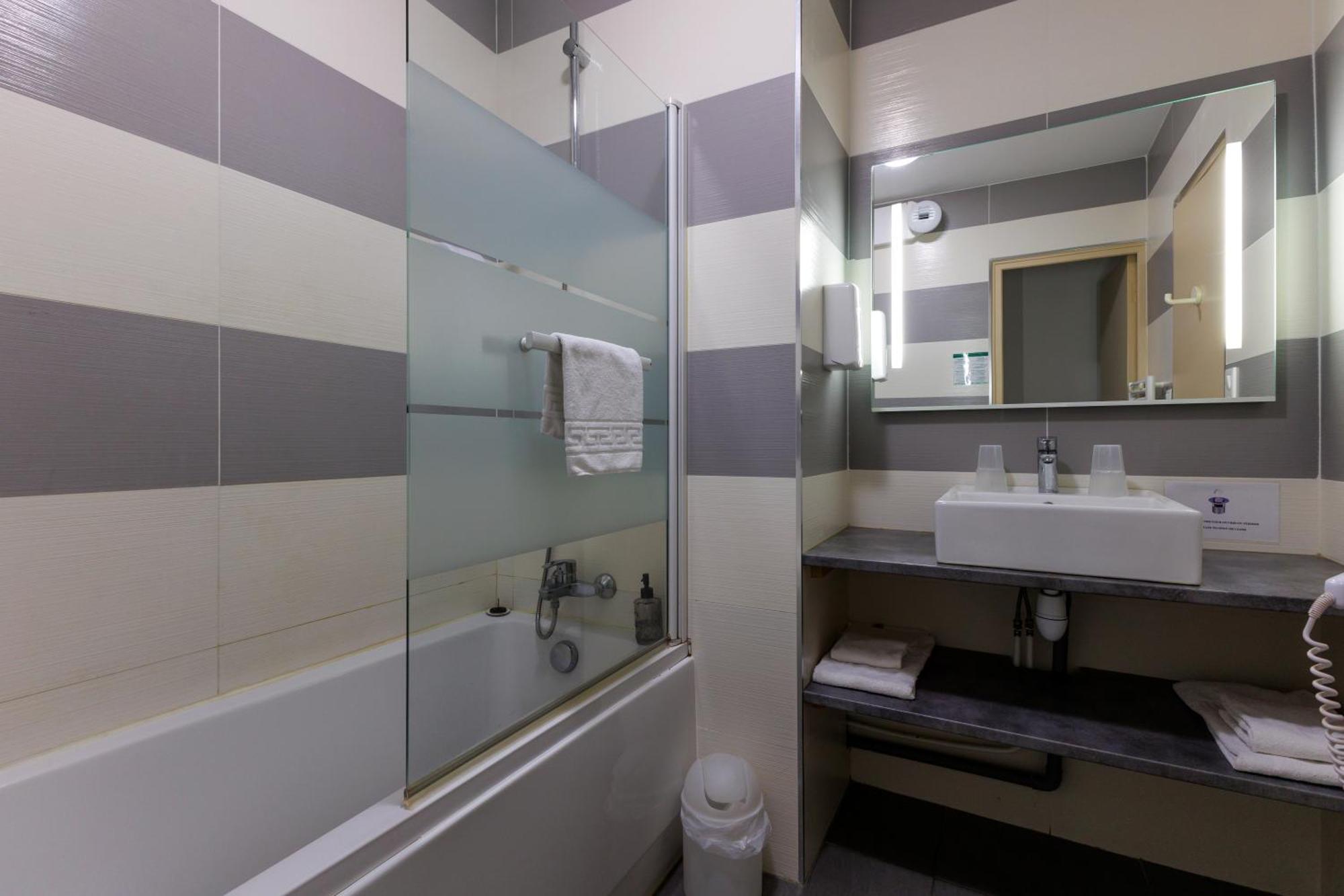 Hotel Le Rochelois La Rochelle (Charente-Maritime)