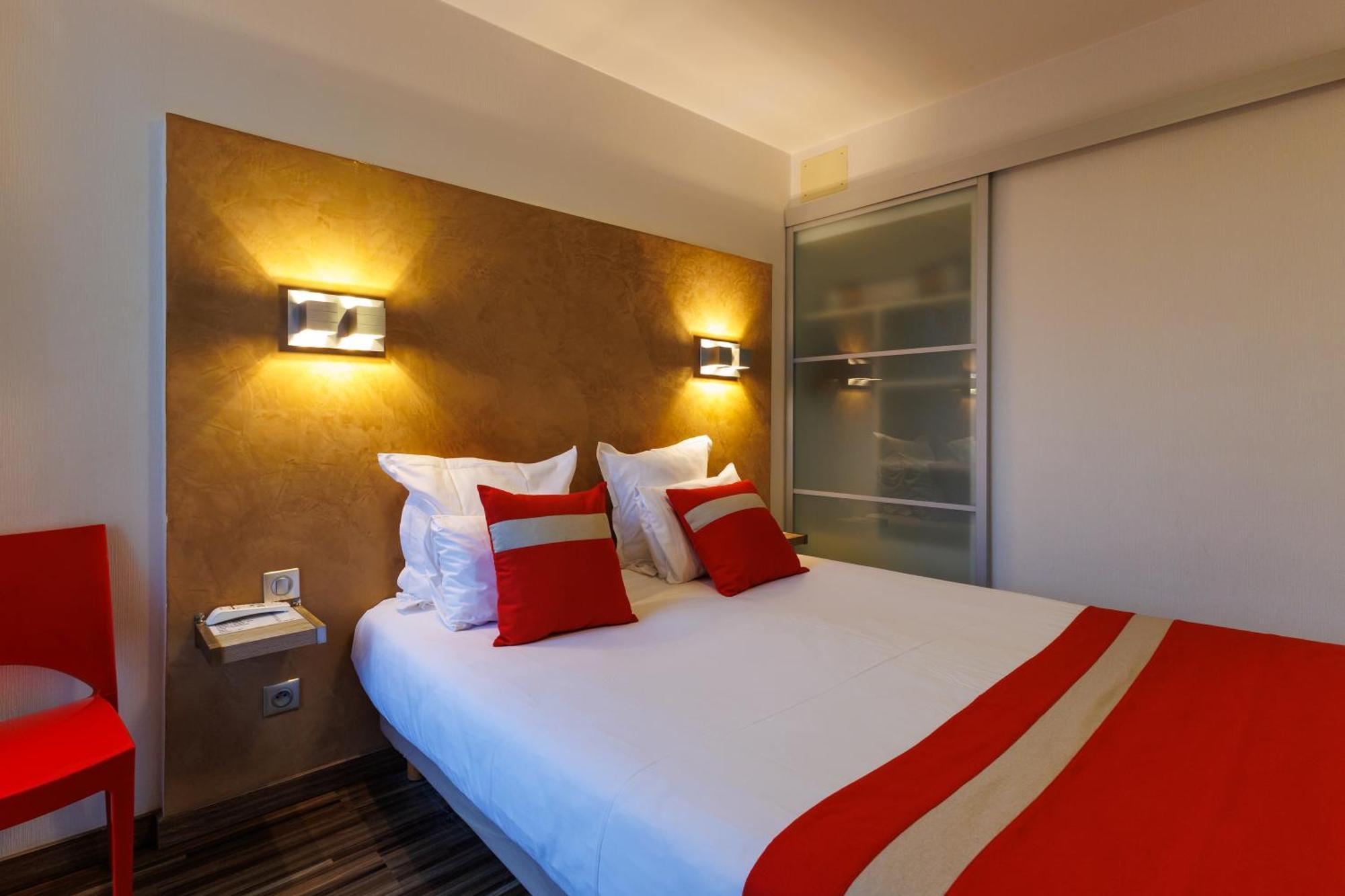 Le Rochelois 3*
